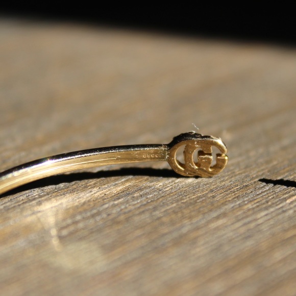 18k yellow gold GUCCI GG running cuff with diamonds size OS - Picture 4 of 8
